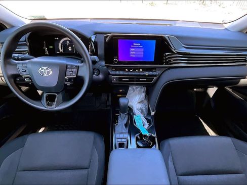 Certified 2025 Toyota Camry LE image 15