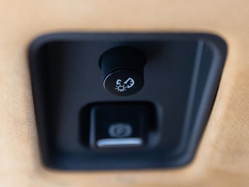 Used 2020 Chevrolet Corvette Stingray Premium Cpe w/ 3LT Preferred Equipment Group image 72