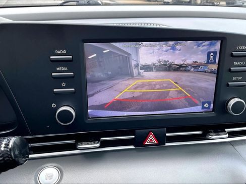 Used 2023 Hyundai Elantra SEL w/ Cargo Package image 31