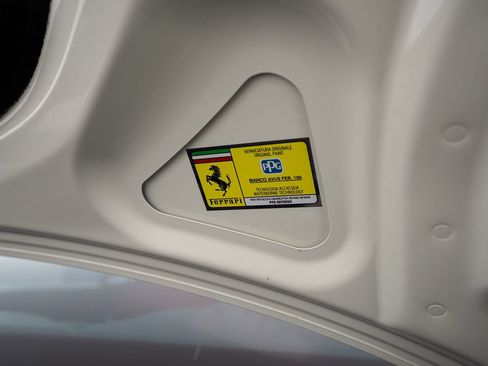 Certified 2025 Ferrari Roma Spider RWD image 42