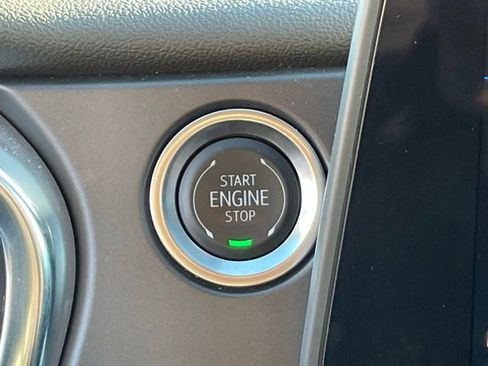 Used 2025 Chevrolet Blazer LT image 17