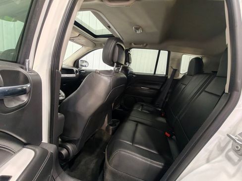 Used 2017 Jeep Compass High Altitude AWD/4WD image 24