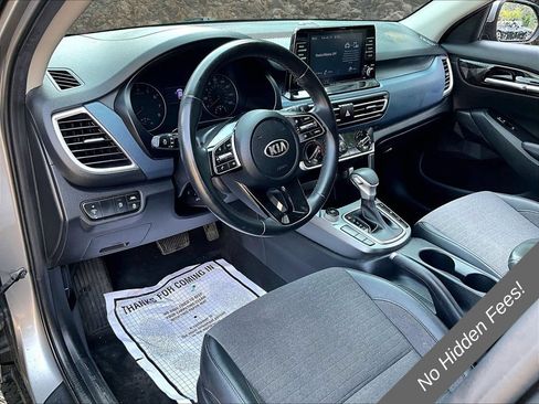 Used 2021 Kia Seltos S AWD/4WD image 12
