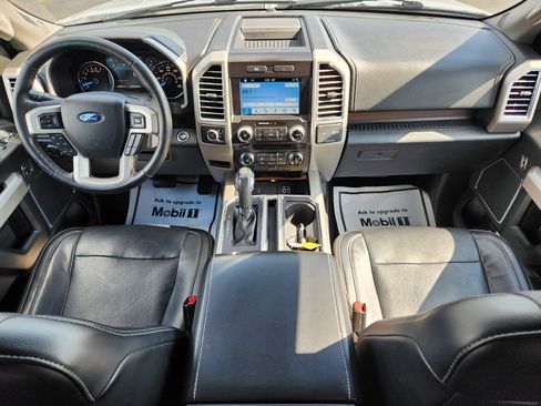 Used 2016 Ford F150 Lariat w/ Equipment Group 502A Luxury AWD/4WD image 16