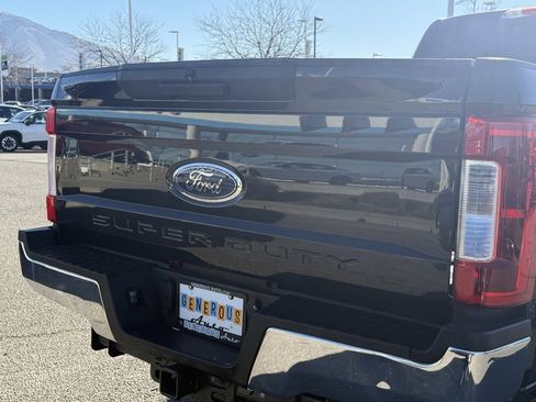 Used 2019 Ford F250 XLT image 33