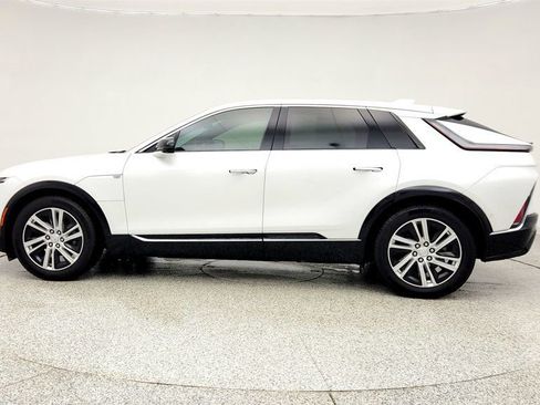 Used 2024 Cadillac Lyriq Tech w/ Driver Assist Package image 8