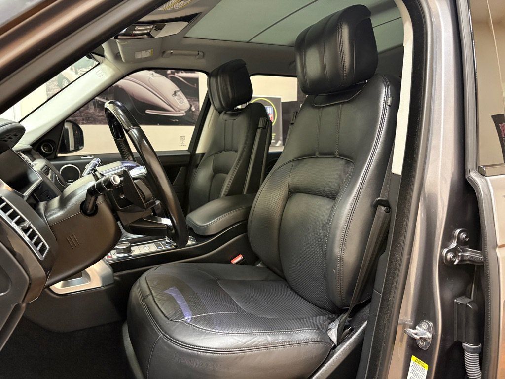 Used 2019 Land Rover Range Rover HSE AWD/4WD image 27