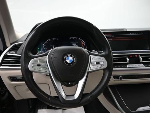 Used 2022 BMW X7 xDrive40i w/ Executive Package AWD/4WD image 11