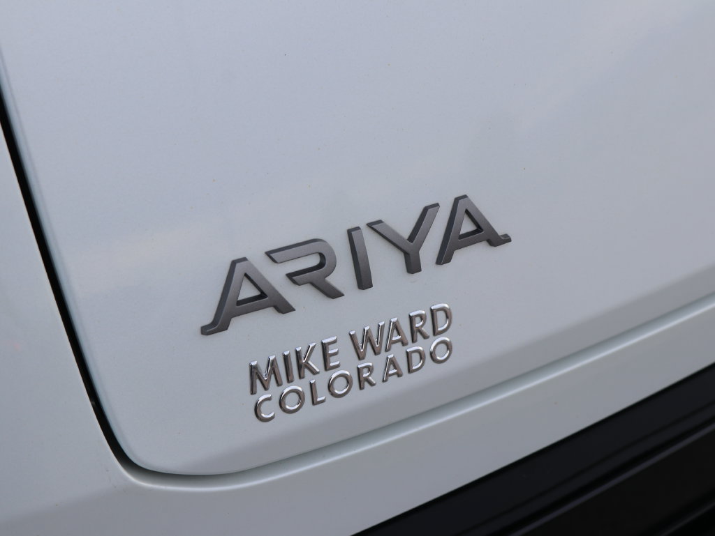 Used 2024 Nissan Ariya AWD image 38