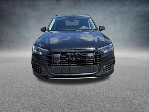 Used 2024 Audi Q7 3.0T Premium Plus AWD/4WD image 4