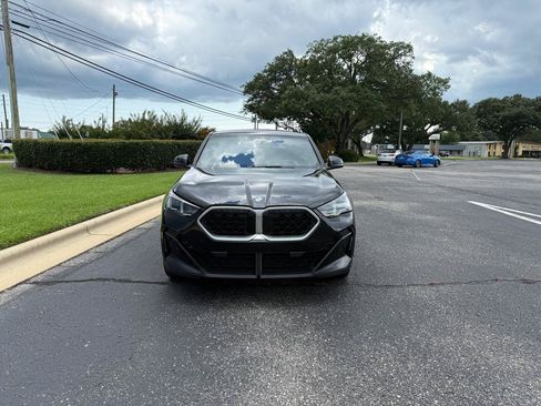Used 2025 BMW X2 xDrive28i AWD/4WD image 3