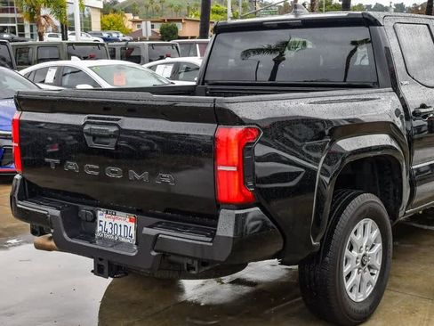 Certified 2025 Toyota Tacoma SR5 image 6