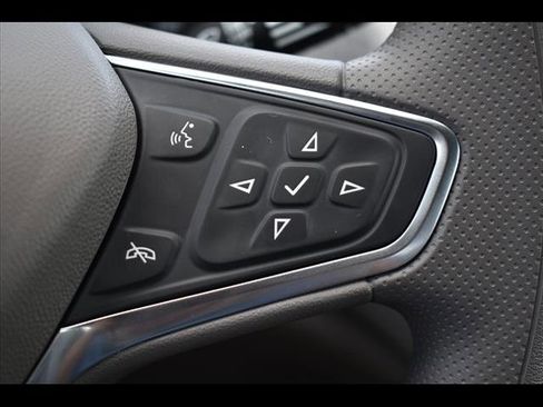 Used 2025 Chevrolet Malibu LS image 23