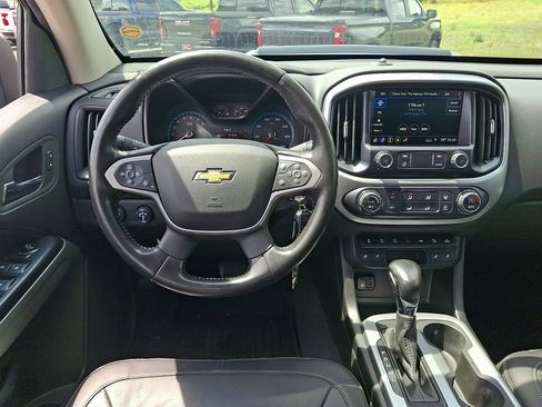 Used 2022 Chevrolet Colorado ZR2 AWD/4WD image 11