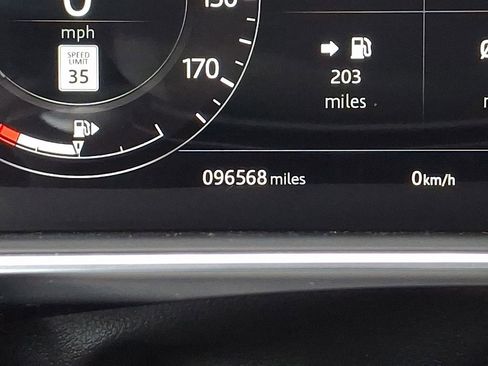 Used 2019 Land Rover Range Rover Supercharged image 24