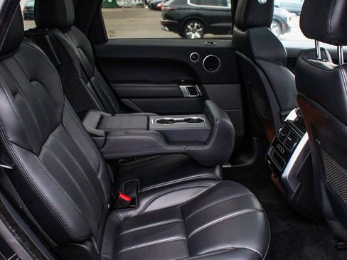 Used 2016 Land Rover Range Rover Sport HSE image 43