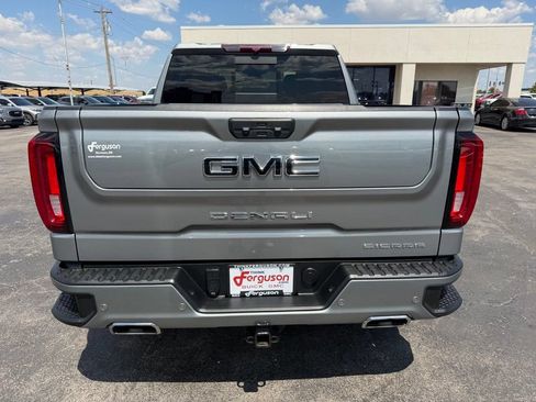 Used 2023 GMC Sierra 1500 Denali w/ Denali Carbonpro Edition AWD/4WD image 14