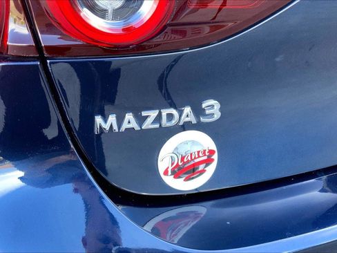 Used 2024 MAZDA MAZDA3 s FWD image 8