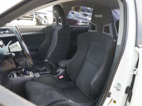 Used 2010 Mitsubishi Lancer Evolution GSR AWD/4WD image 13