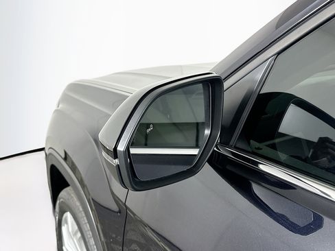 Used 2023 Volkswagen Atlas SE FWD image 16