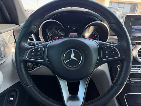 Used 2017 Mercedes-Benz C 300 4MATIC Cabriolet image 26