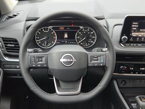 New 2026 Nissan Rogue SV FWD image 16