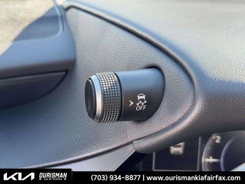 Used 2022 Lexus ES 350 w/ Accessory Package image 19