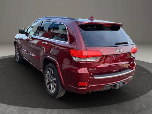 Used 2017 Jeep Grand Cherokee Overland image 6