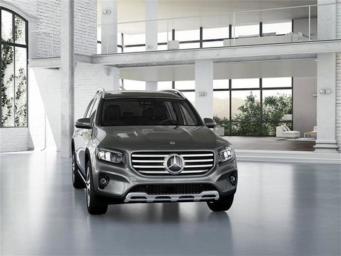 New 2026 Mercedes-Benz GLB 250 4MATIC image 8