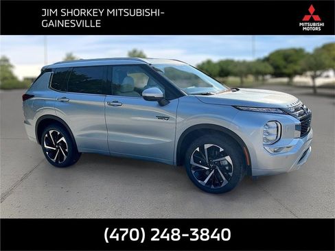 New 2025 Mitsubishi Outlander SEL image 1