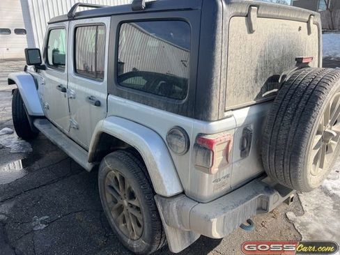 Used 2022 Jeep Wrangler Unlimited Sahara 4xe w/ Cold Weather Group image 4