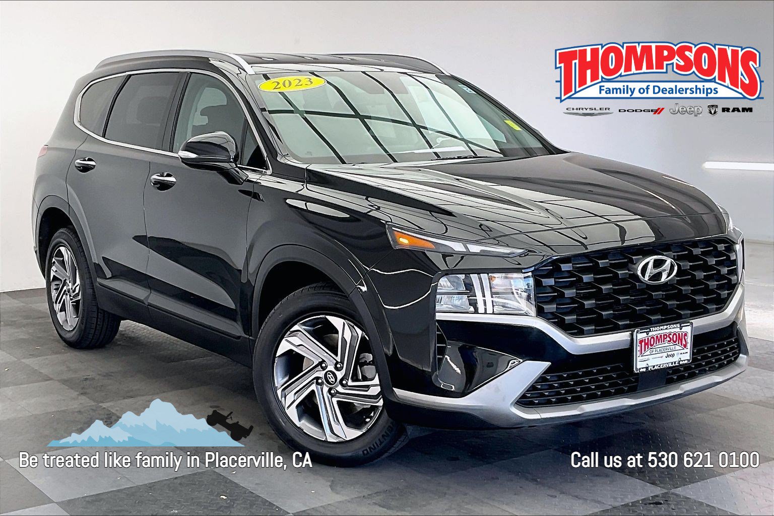 Used 2023 Hyundai Santa Fe SEL FWD image 1