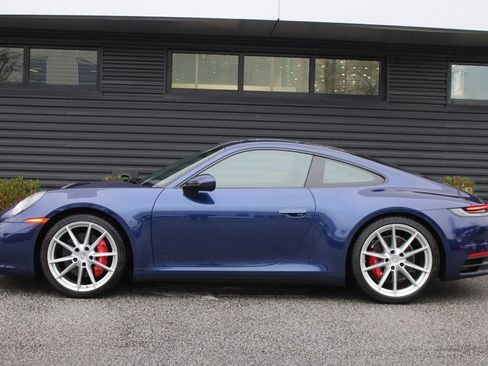 Used 2020 Porsche 911 Carrera 4S image 2