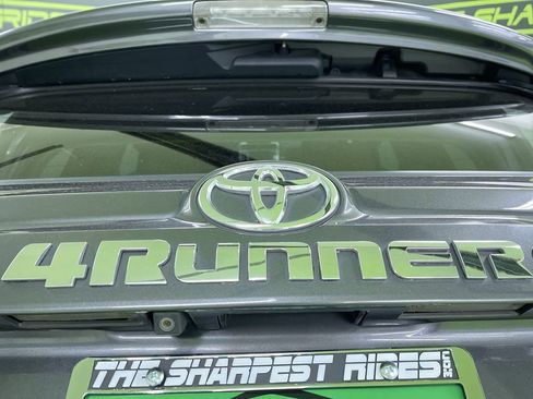 Used 2016 Toyota 4Runner SR5 image 13