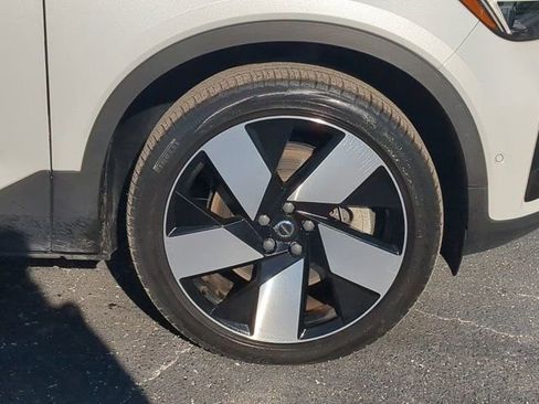 Used 2023 Volvo C40 P8 Recharge Ultimate w/ Protection Package Premier image 11