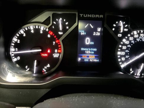 Used 2023 Toyota Tundra Limited image 25
