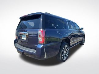 Used 2020 GMC Yukon XL Denali w/ Denali Ultimate Package AWD/4WD video 3