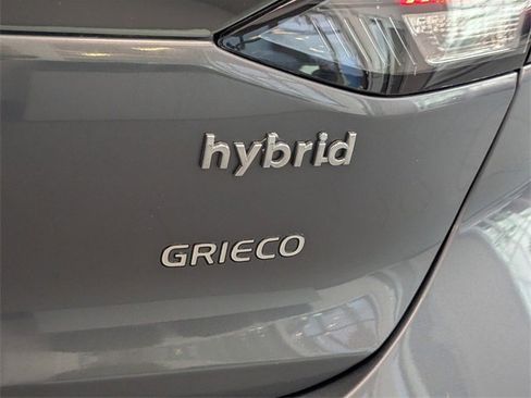 Used 2020 Hyundai Ioniq SEL image 13