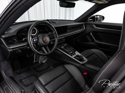 Used 2024 Porsche 911 Carrera S RWD image 27