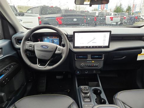 New 2026 Ford Maverick Lobo image 11