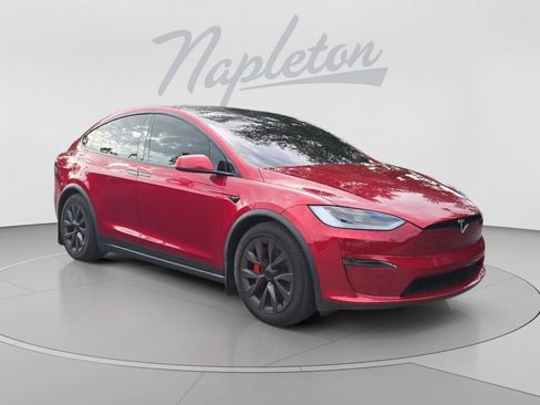 Used 2024 Tesla Model X Plaid AWD/4WD image 3