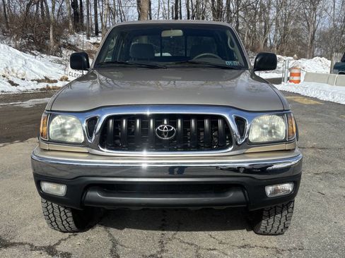 Used 2004 Toyota Tacoma 4x4 Xtracab image 6