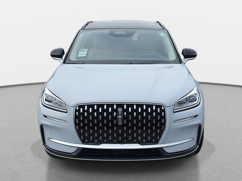 New 2026 Lincoln Corsair Reserve image 2