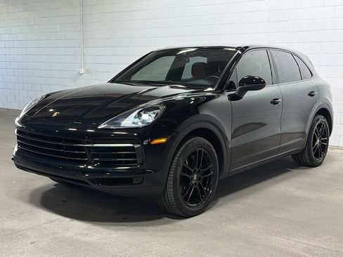 Used 2019 Porsche Cayenne image 1
