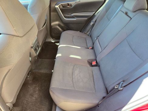 Used 2023 Toyota RAV4 LE AWD/4WD image 14