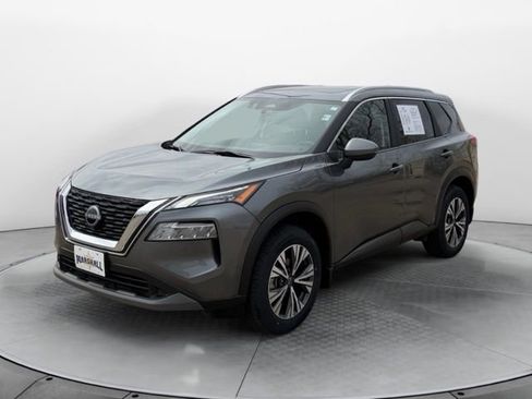 Used 2023 Nissan Rogue SV w/ SV Premium Package image 7