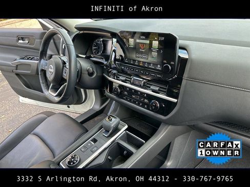 Used 2024 Nissan Pathfinder SL image 28