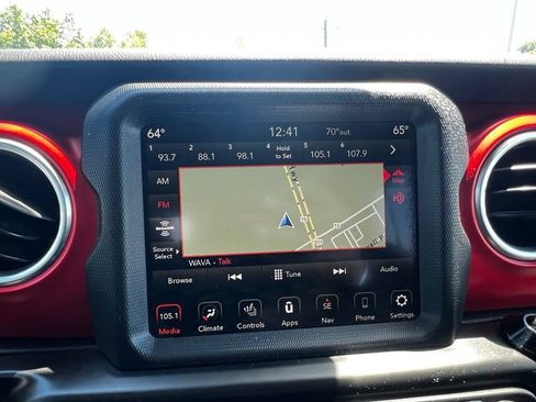 Used 2020 Jeep Gladiator Rubicon AWD/4WD image 21