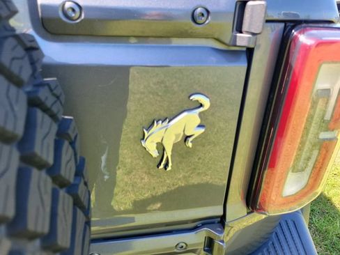 Used 2021 Ford Bronco Badlands AWD/4WD image 7