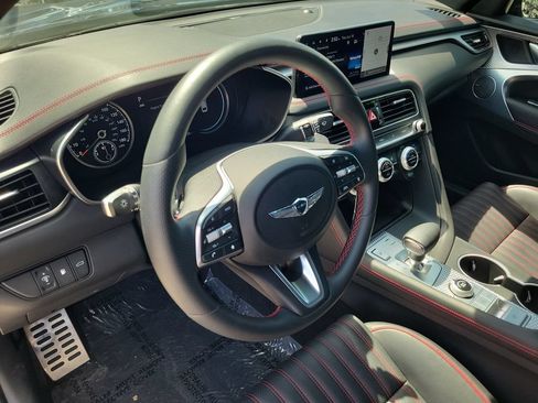 Used 2023 Genesis G70 2.0T w/ Sport Prestige Package RWD image 18